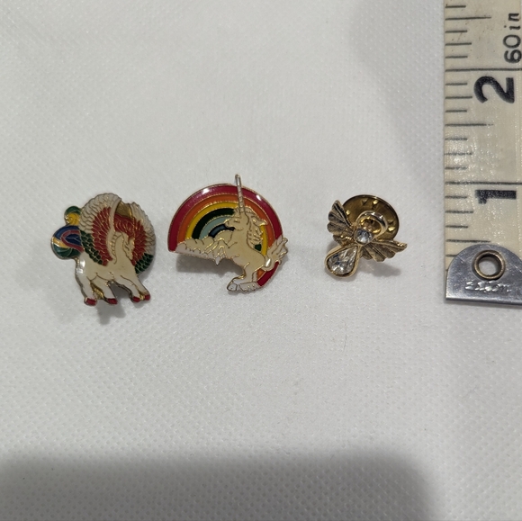 Vintage 1970's Unicorn Pegasus & Angel Pin Set - Picture 6 of 6